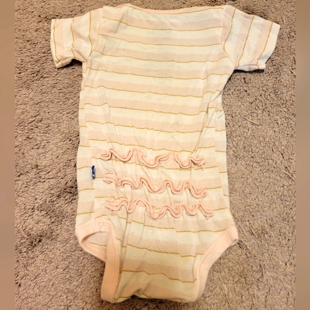 Kickee pants, 3-6 months, onesie